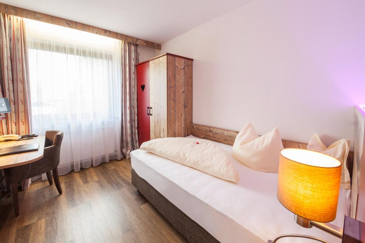 Raffl'S Hotel ロイタシュ 部屋 写真