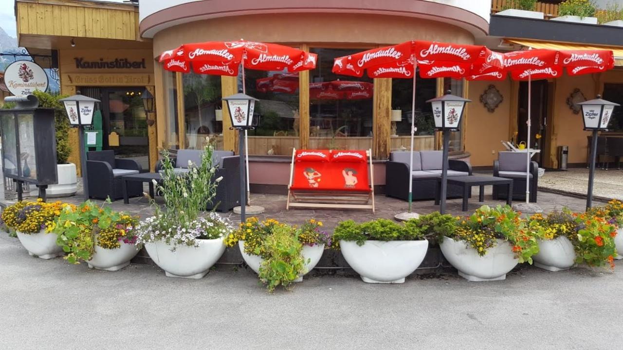 Raffl'S Hotel ロイタシュ エクステリア 写真